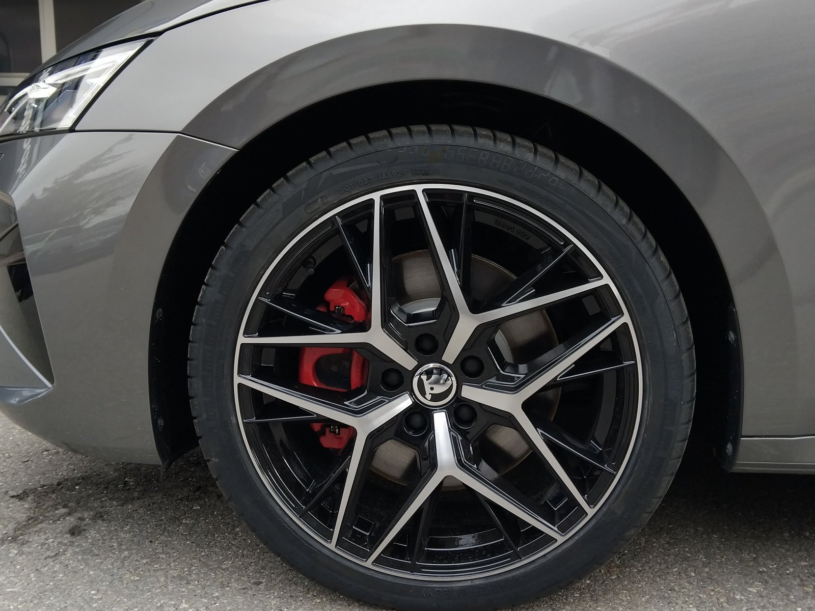 Skoda Octavia Combi 2.0 TSI DSG RS