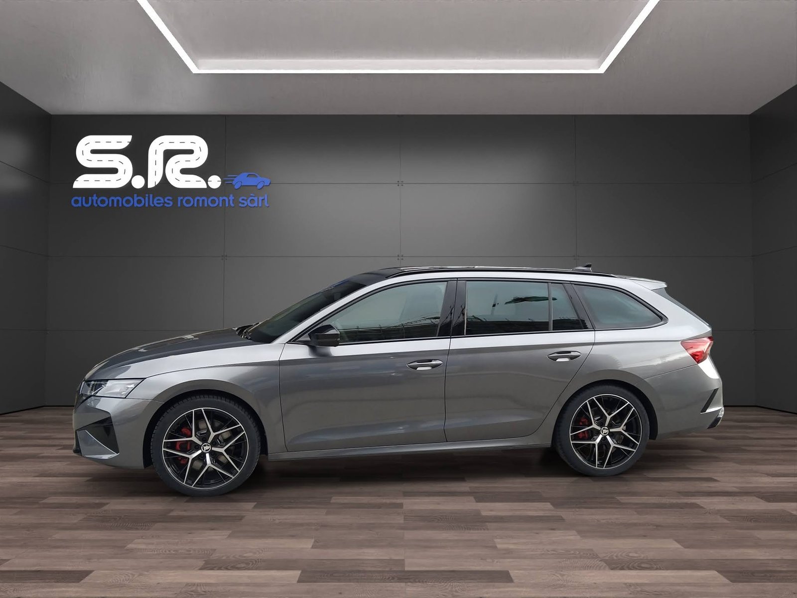 Skoda Octavia Combi 2.0 TSI DSG RS