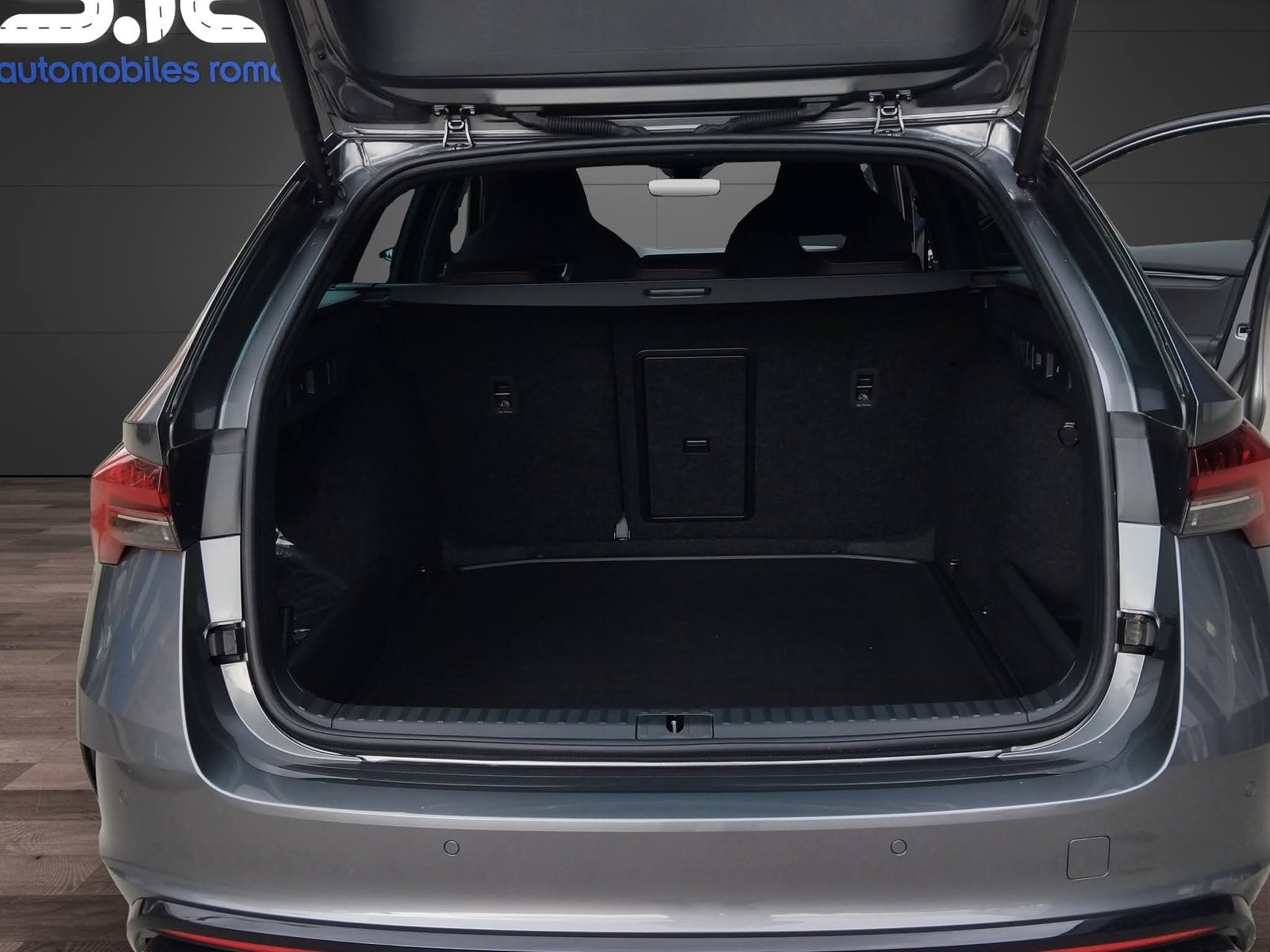 Skoda Octavia Combi 2.0 TSI DSG RS